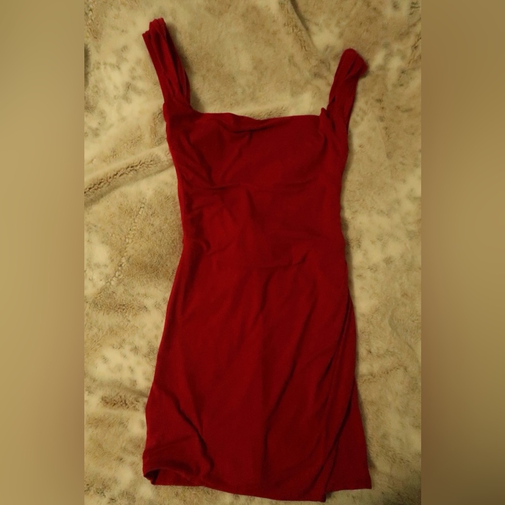Tiger Mist/ Elegant Red Dress